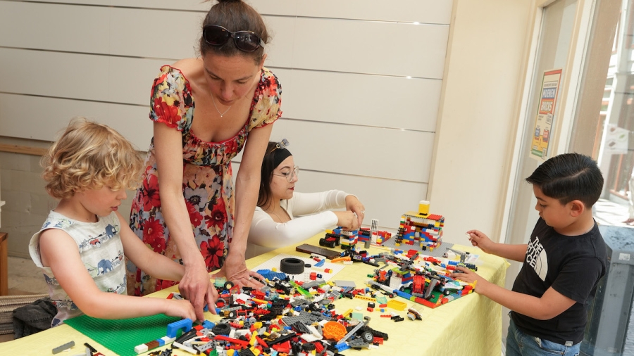 Nimma Bricks brengt LEGO®-bouwplezier naar de Marikenstraat in Nijmegen
