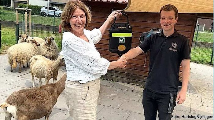 AED geplaatst bij kinderboerderij ’t Boerke in Neerbosch-Oost