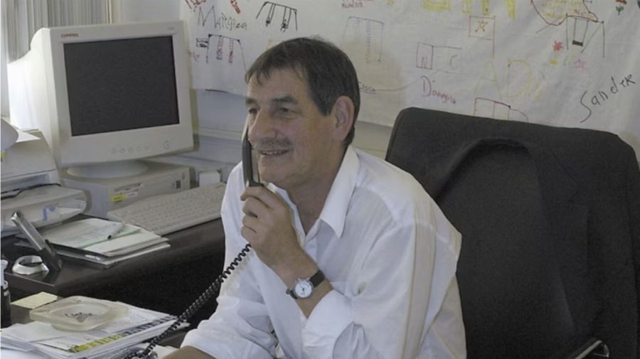 Markante oud-politicus Hans van Hooft overleden